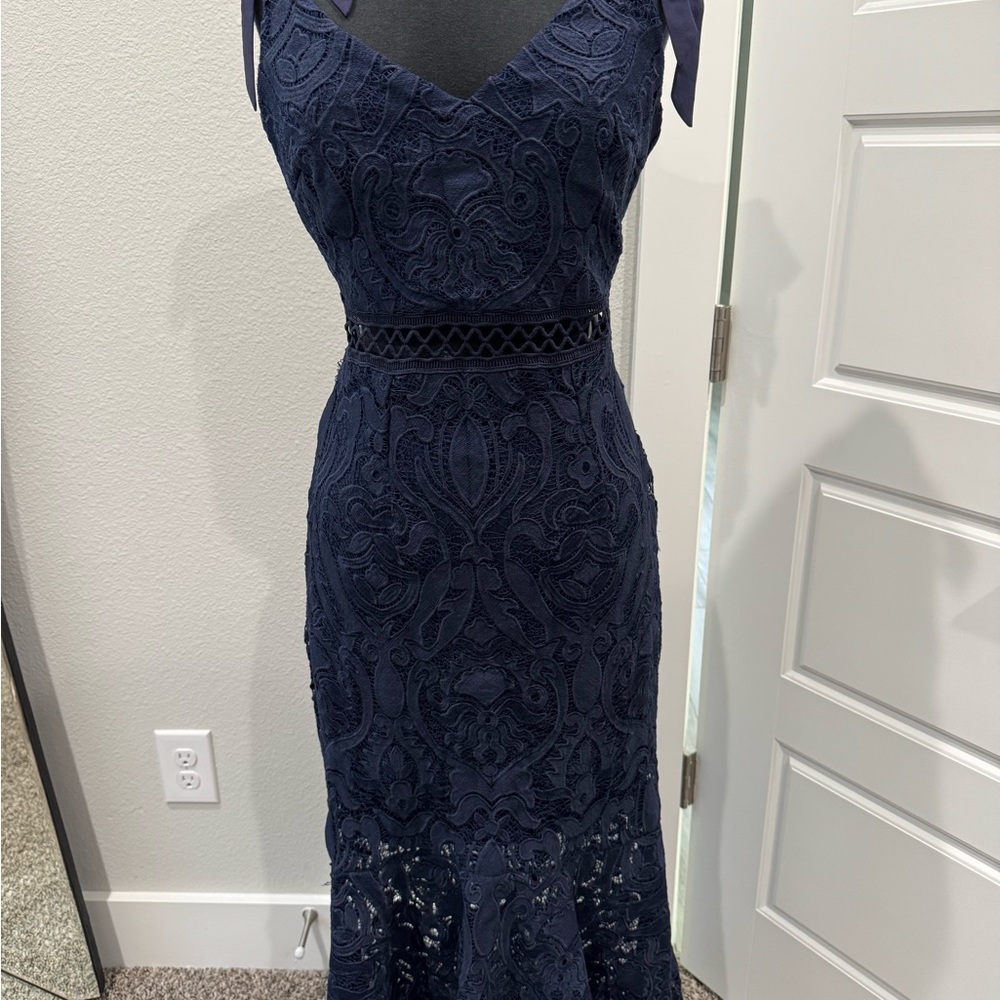Lulus Elegant Navy Lace Dress